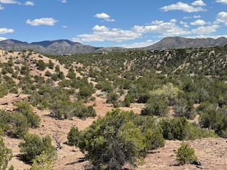 64 Gold Mine Trail, Sandia Park, NM 87047