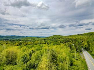 00 Vermont 122, Sheffield, VT 05866