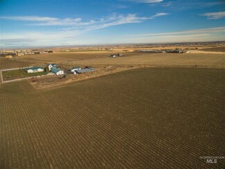 3900 N 2027 E, Filer, ID 83328