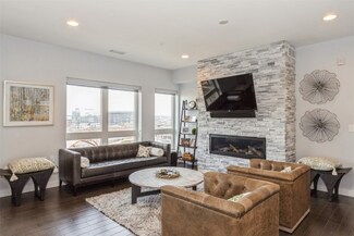 450 1st St SW Unit 602, Cedar Rapids, IA 52404