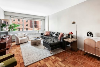 430 W 34th St Unit 5H, New York, NY 10001