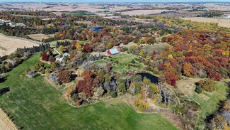 2096 Kestrel Ridge SW, Oxford, IA 52322