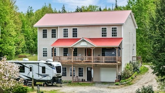 1619 Duck Pond Rd, Barton, VT 05822