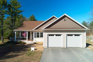 366 Ash Swamp Rd, Newmarket, NH 03857