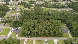 8113 Miranda St, Navarre, FL 32566