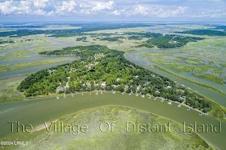 245 Distant Island Dr, Beaufort, SC 29907