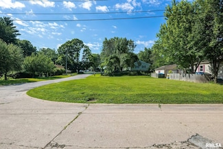 4216 13th Ave, Moline, IL 61265