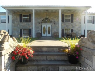 10434 Mapledale Rd, Barneveld, NY 13304