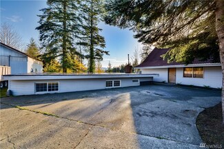 19232 208th Ave SE, Renton, WA 98058