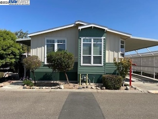 1447 Buckingham Way, Hayward, CA 94544