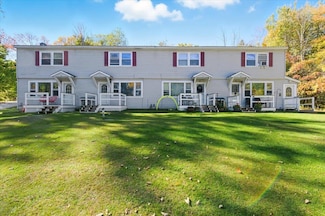 1438 Pond Rd, Hinesburg, VT 05461