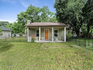 106 Edmondson Ferry Rd, Clarksville, TN 37040
