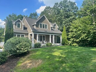 6 Stone Ridge Ln, Exeter, NH 03833