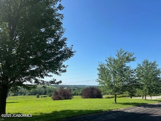 312 Nishodse Bluff, Jefferson City, MO 65101