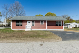 18 Bennett St, Sanford, ME 04073