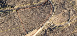 3059 Forbes Rd, Edwards, MO 65326