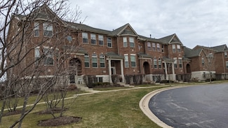 27W767 N Meadowview Dr, Winfield, IL 60190