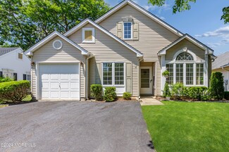 21 S Baker Dr, Jackson, NJ 08527