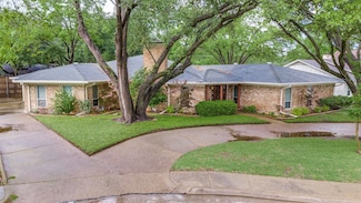 109 Tuscany Ct, Irving, TX 75062