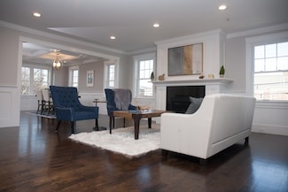 72 Central St Unit 2, Waltham, MA 02453