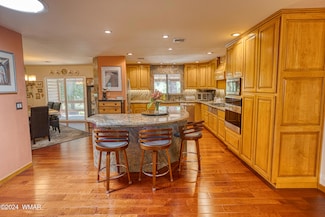 7367 Country Club Dr, Pinetop, AZ 85935