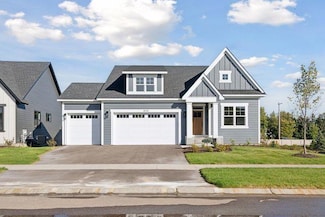 4030 Arbor Dr, Woodbury, MN 55129