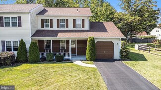 810 Hertford Dr, Hatfield, PA 19440