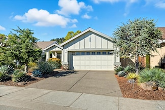 124 Wisteria Cir, Cloverdale, CA 95425