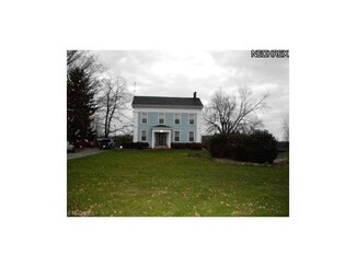 6624 Girdle Rd, West Farmington, OH 44491