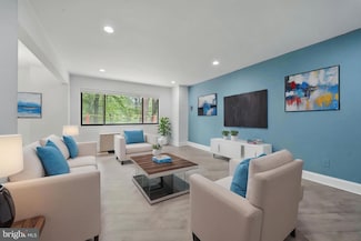 3701 Connecticut Ave NW Unit 108, Washington, DC 20008