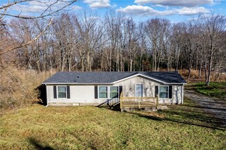 194 Andrusky Rd, Mercer, PA 16137