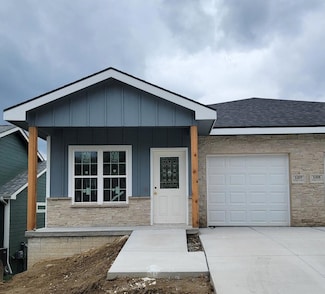107 Paige Ln, Council Bluffs, IA 51503