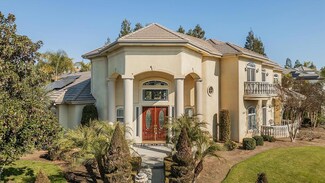 2264 W Fir Ave, Fresno, CA 93711