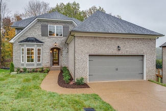 10 Elissa Dr, Hendersonville, TN 37075