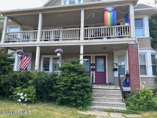 45 S Lake Ave, Troy, NY 12180