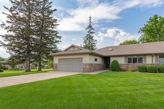 1530 E Rose St, Owatonna, MN 55060