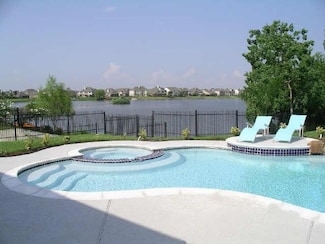 2603 Fair Oak St, Pearland, TX 77584