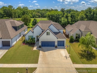 6705 S Palm Ave, Broken Arrow, OK 74011