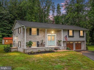 77 Brooks Rd, Arnold, MD 21012