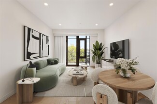 20-08 Steinway St Unit 208, Astoria, NY 11105