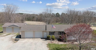 680 Marion Rd N, Central City, IA 52214