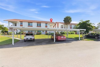 4855 Independence Dr, Bradenton, FL 34210