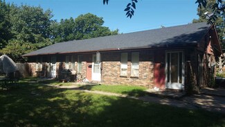 712 S Ellis St, Wichita, KS 67211