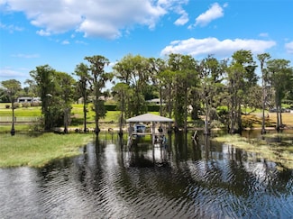 12130 Lakeshore Dr, Clermont, FL 34711