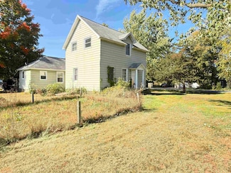 23963 Flint Ave, Tomah, WI 54660