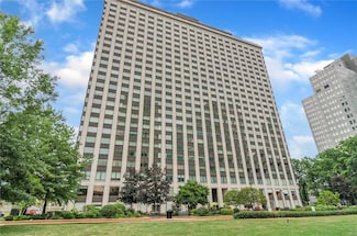 320 Fort Duquesne Blvd Unit 23L, Pittsburgh, PA 15222
