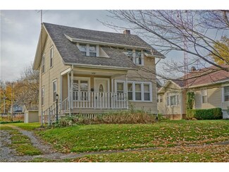 615 W Oregon Ave, Sebring, OH 44672