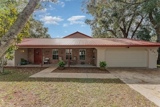 531 Taseschee Dr, Sebring, FL 33870