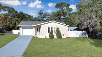 5579 W Pine Cir, Crystal River, FL 34429