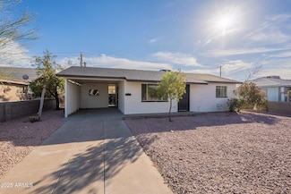 3321 E Almeria Rd, Phoenix, AZ 85008